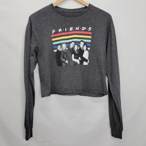 FRIENDS Cropped Boxy Long Sleeve Tee Shirt Size Medium - Picture 3 of 12